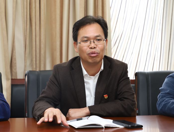 陈祖训讲话。李立云 摄1.jpg