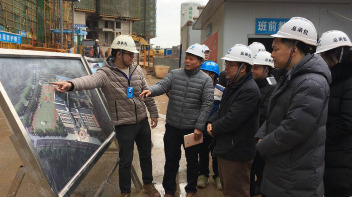 查抄现场。李梅凤 摄.png