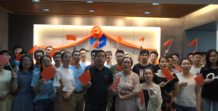 11设计院录造我和我的祖国视频 林成斌摄700.png