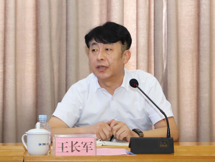 2王长军讲话。李立云 摄.jpg