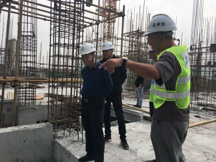 9东方宸院项目调研现场。赵云 摄.jpg