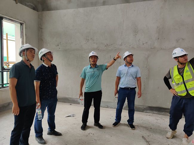 查抄现场。杨康 摄（建图）.jpg