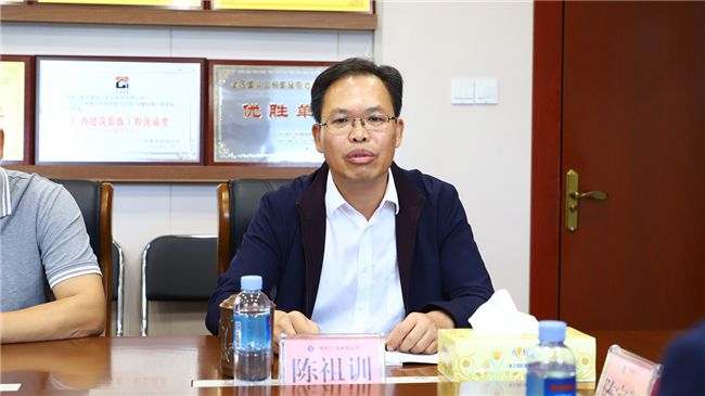 陈祖训作表态讲话。谭龙 摄（建图）.jpg