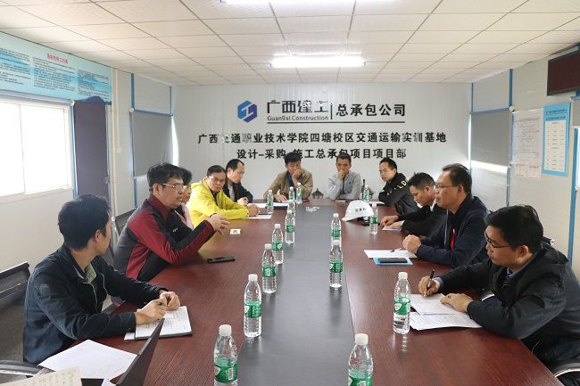 调研会现场。 周煜川 摄（建图）.jpg