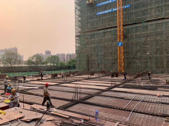 施工现场。何天天 摄（建图）.jpg