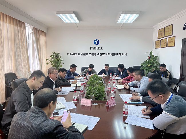 调研会现场。卢丽君 摄（建图）.jpg