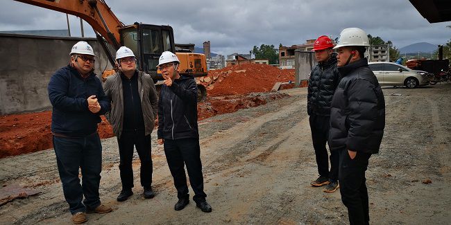 查抄现场。钟植焕 慑（建图）.jpg