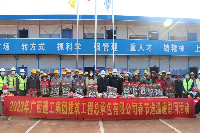 活动合影。周煜川 摄（建图）.jpg