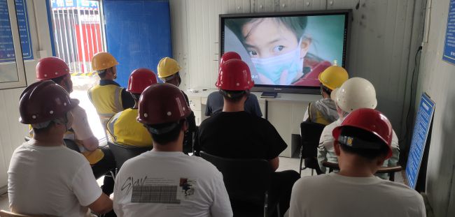 旁观教育视频；普鹩 摄（建图）.jpg