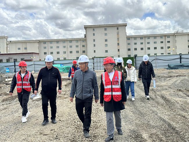 查抄现场。许忠德 摄（建图）.jpg