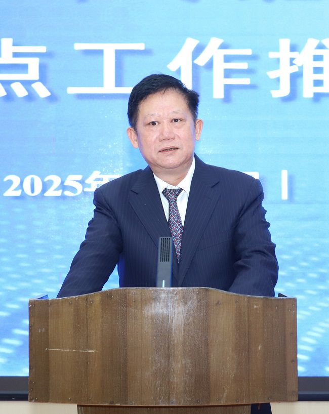 牙顶峰讲话 建图3.jpg